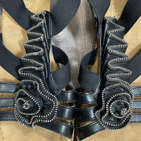 Rieker Antistress Black Leather Strappy Wedge Sandal Zipper Rosette 41 (US 9) - Picture 15 of 16